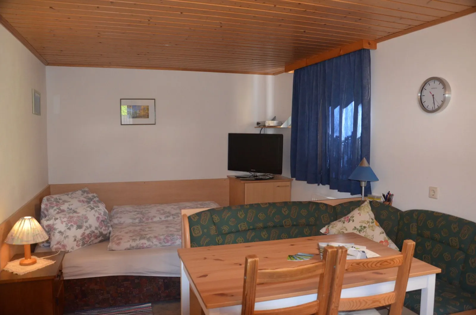 Wohnküche mit Essbereich